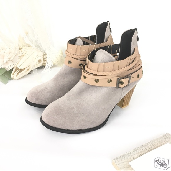 Gray ankle strap boots chunky heel booties 8.5 - Picture 11 of 11